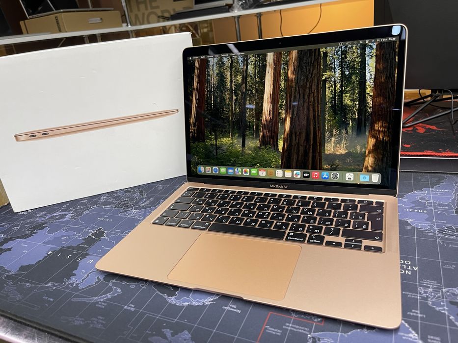 Macbook Air 13 M1 2022 8Gb/256Gb/259ц