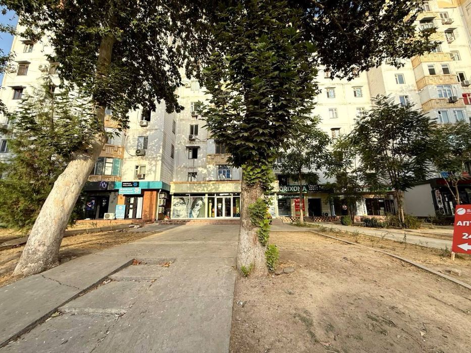 Метро Шахристанская 70м2 +70м2 Магазин продаётся