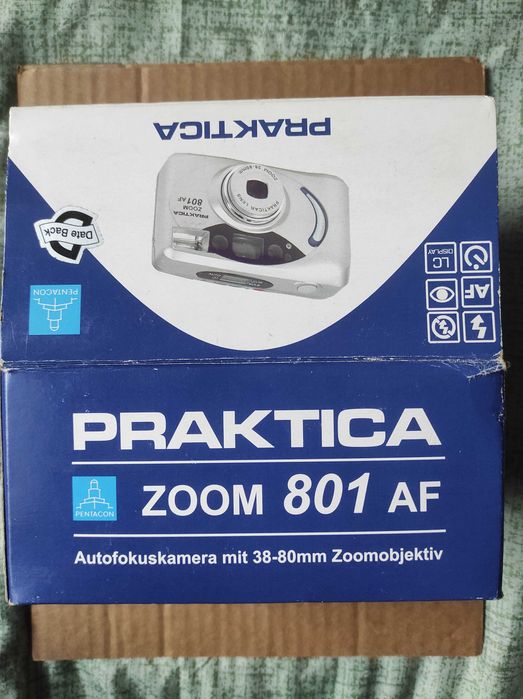 Фотоапарат Praktica Zoom 801 AF с оригинален калъф и кутия
