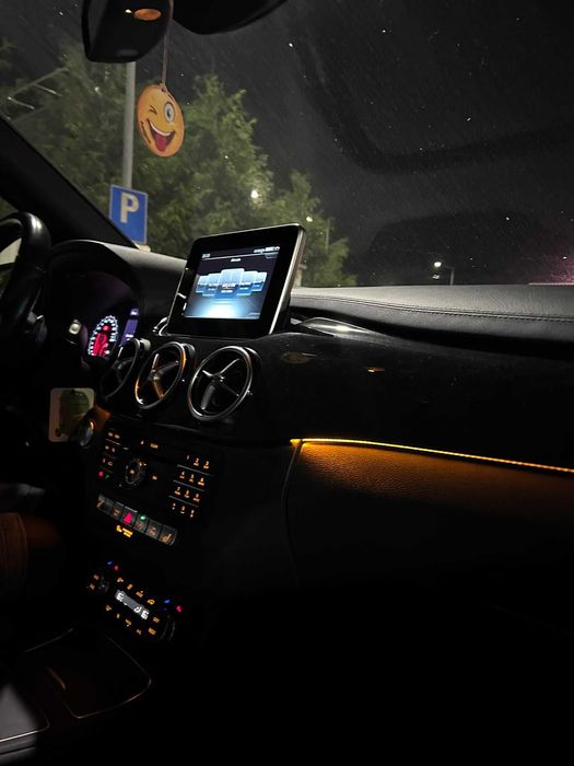 Mercedes B 200d 4Matic