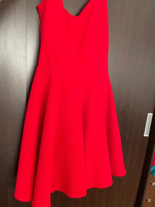 Стилна рокля за всеки повод