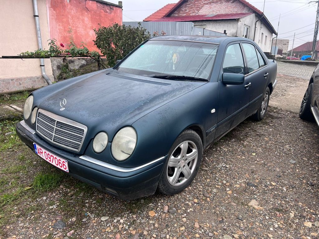 Piese mercedes  190d 200 230 w201 w210 w202 e220 e200 c220 c200 c230 k