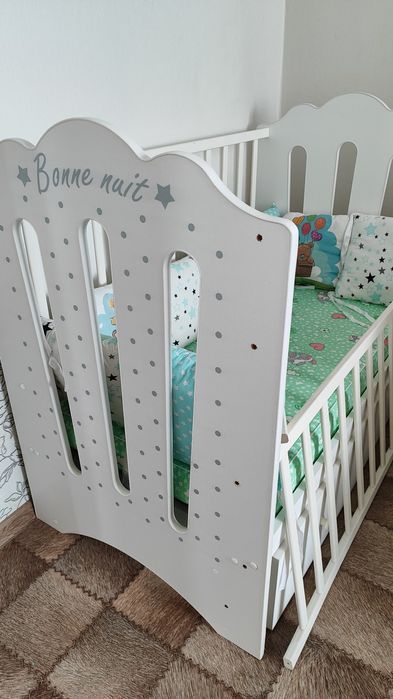 Продам детскую кроватку 10тыс, с бортиками+балдахин 15тыс.