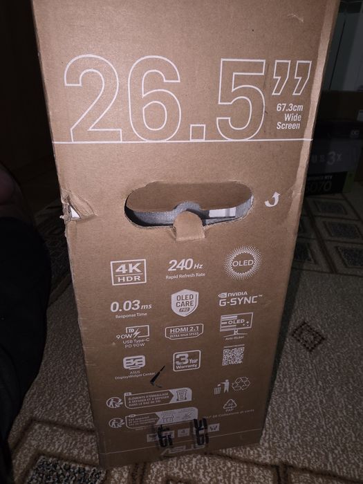 Asus  Rog Strix  OLED XG27UCDMG