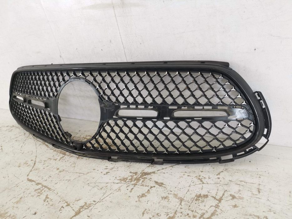 Радиаторна решетка Мерцедес-Бенц ГЛЦ / Mercedes-Benz GLC [ - ] Оригина
