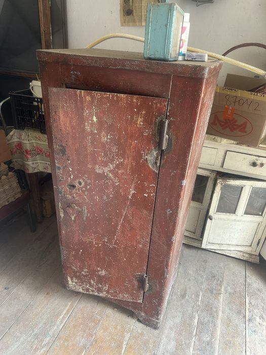 Продам советский сейф