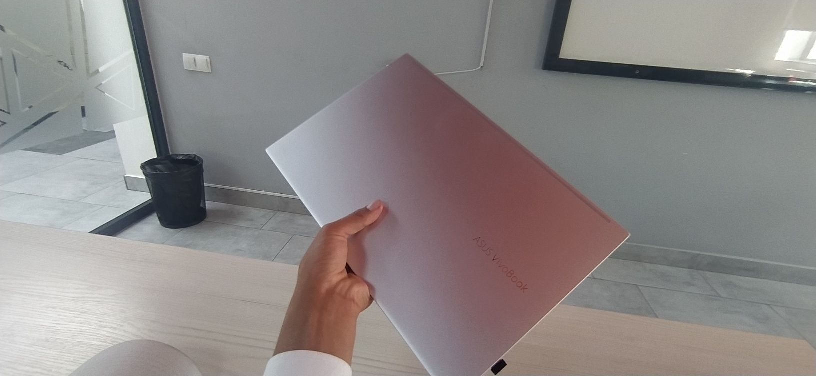 ASUS VivoBook 15 OLED