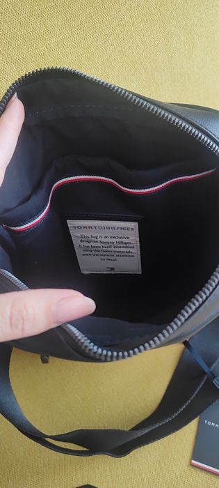 Borseta Tommy Hilfiger