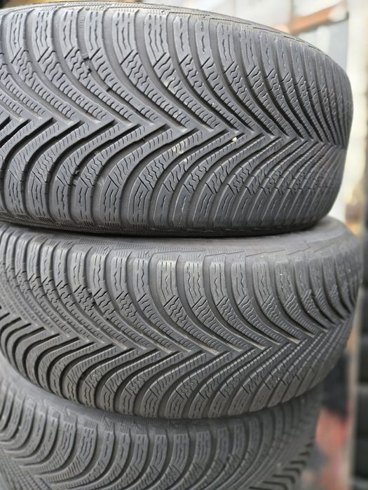 4бр. 225 55 17 Michelin зимни.