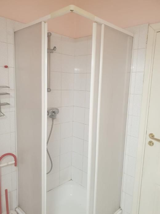 Дава се под наем Двустаен апартамент в Пловдив, Младежки Хълм - 100 кв.м за 300 € - Снимка #6