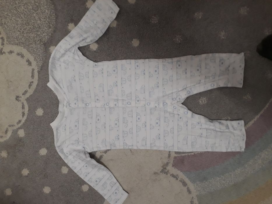 4 броя гащеризончета 9-12 мес. Primark, TU