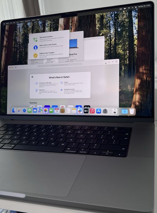 Macbook Pro 16, M1 Max, 1 Tera, 64 GB, Baterie 100% Nou 28 cicluri