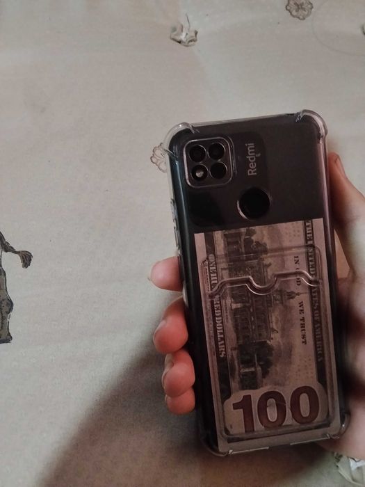 Redmi 10 sotiladi aybi yo karorobka yoholati ideal