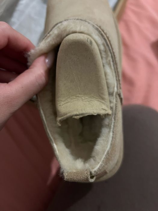 Ugg beige marimea 40