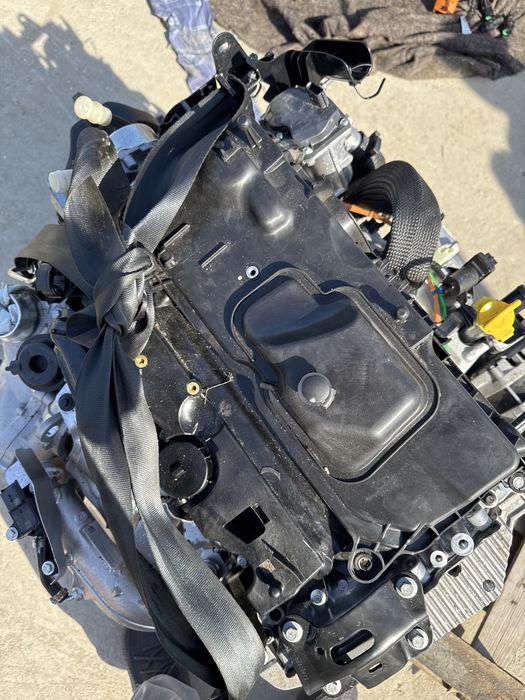 Motor 2.3 biturbo renault master 2024 cu 2000 km