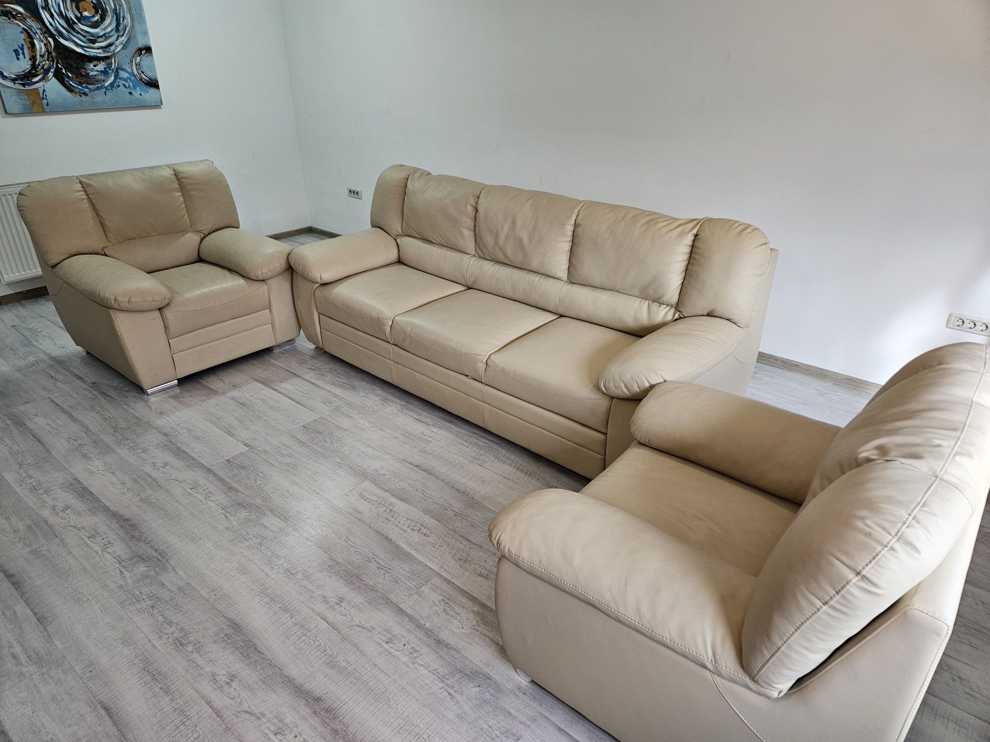 Canapea extensibila 3 locuri