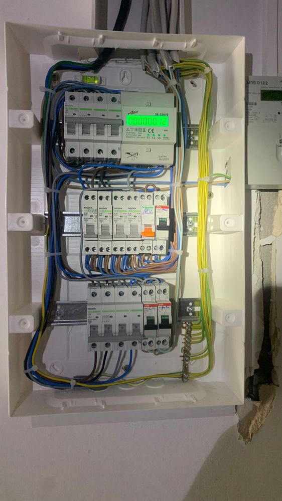 Electrician Calificat