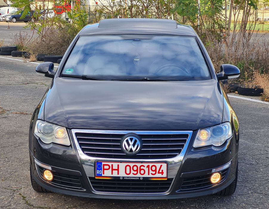 VW Passat * MoccaBrown * Navi , Trapă , Piele , Park Assist , Jante17