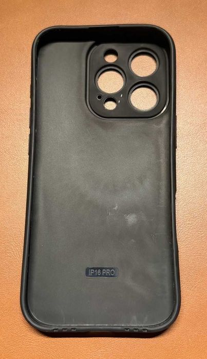 Кейс за iPhone 16 pro