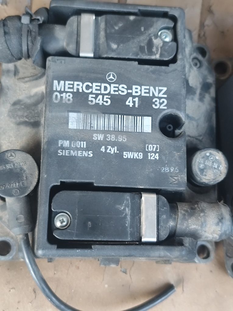 Комутатор за mercedes c180 бензин 1.8 и 2000 кубика от 96-та до 2000 г