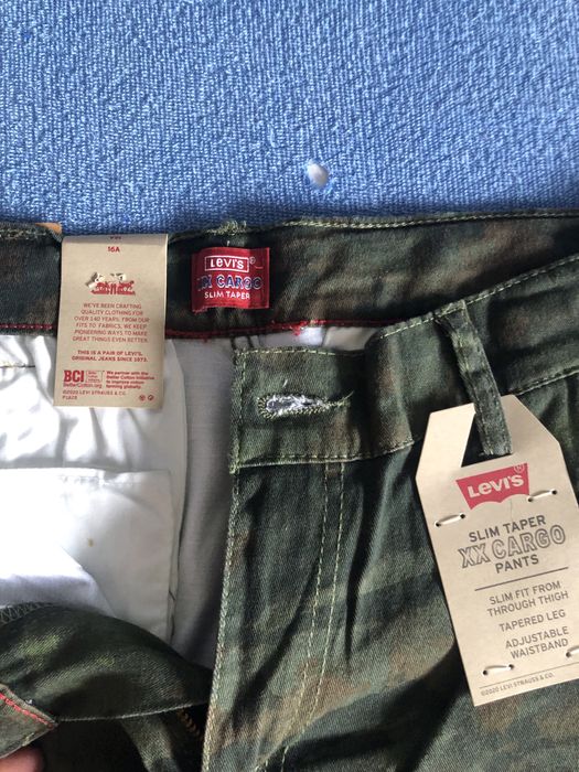 Blugi Levi’s baieti 16 ani