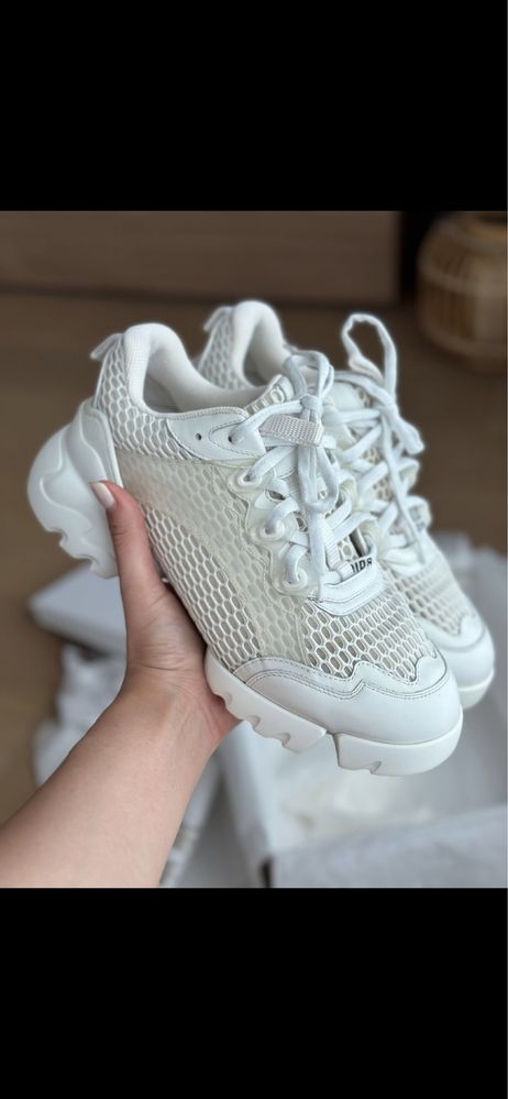 Dior D-connect sneakers white 39.5