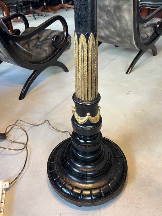 Lampadar Baroc de podea!