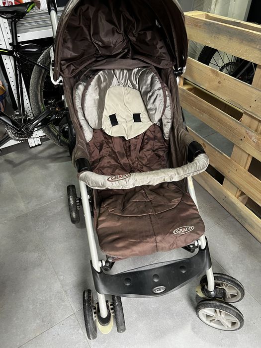 Детская коляска Graco