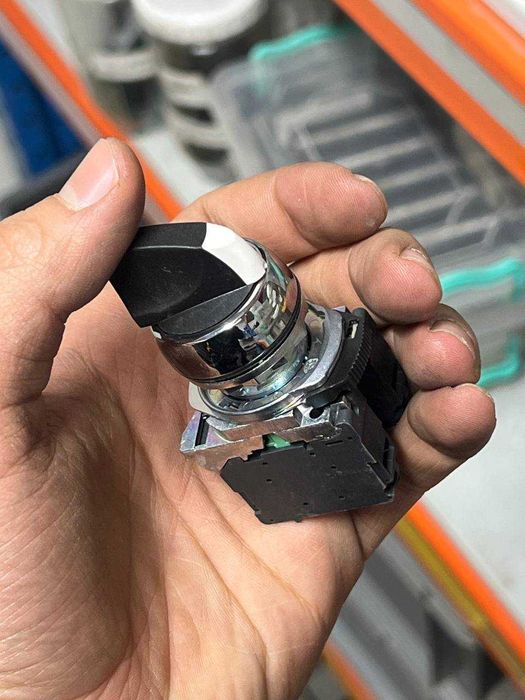 1-0-2 Переключатель миксера Ч.Ш.