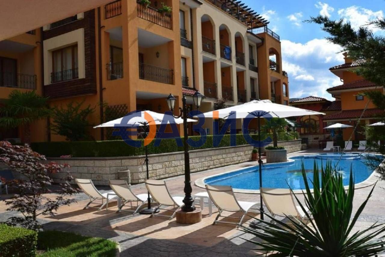 Продава се Двустаен апартамент в Свети Влас - 80 кв.м за 1088 €/кв.м - Снимка #10