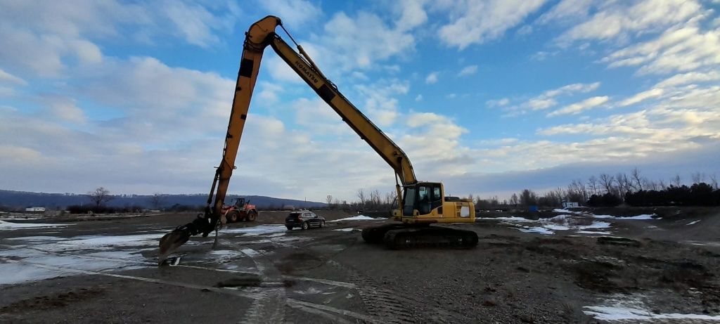 Excavator Komatsu 240 brat 18m