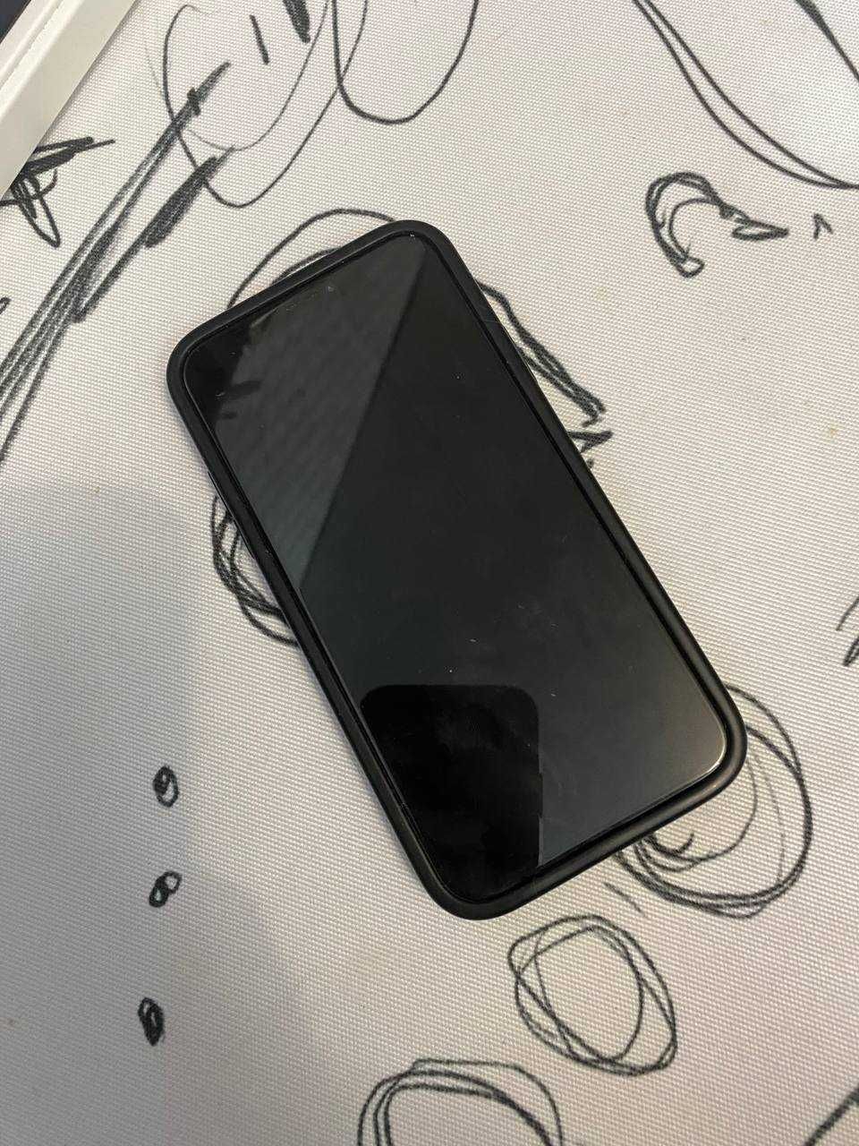 iPhone 10 (X) , 256 ГБ