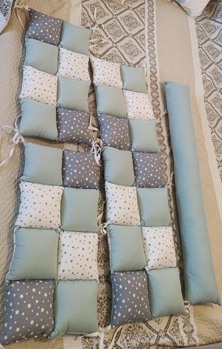 Set 4 apărători pătuț , tip pernuțe