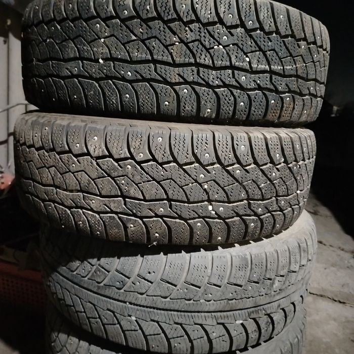 Резина зимняя в хорошем состояний