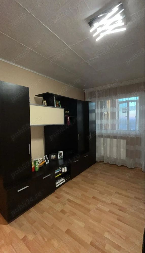 Vand Apartament 2 camere