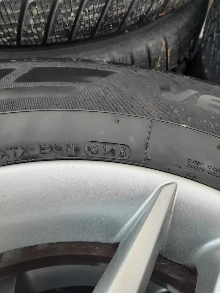 4 Броя 215/70/16 Hankook 2x7,5mm 2x6mm