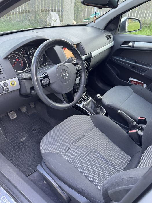 Opel Astra H 1.7CDTI