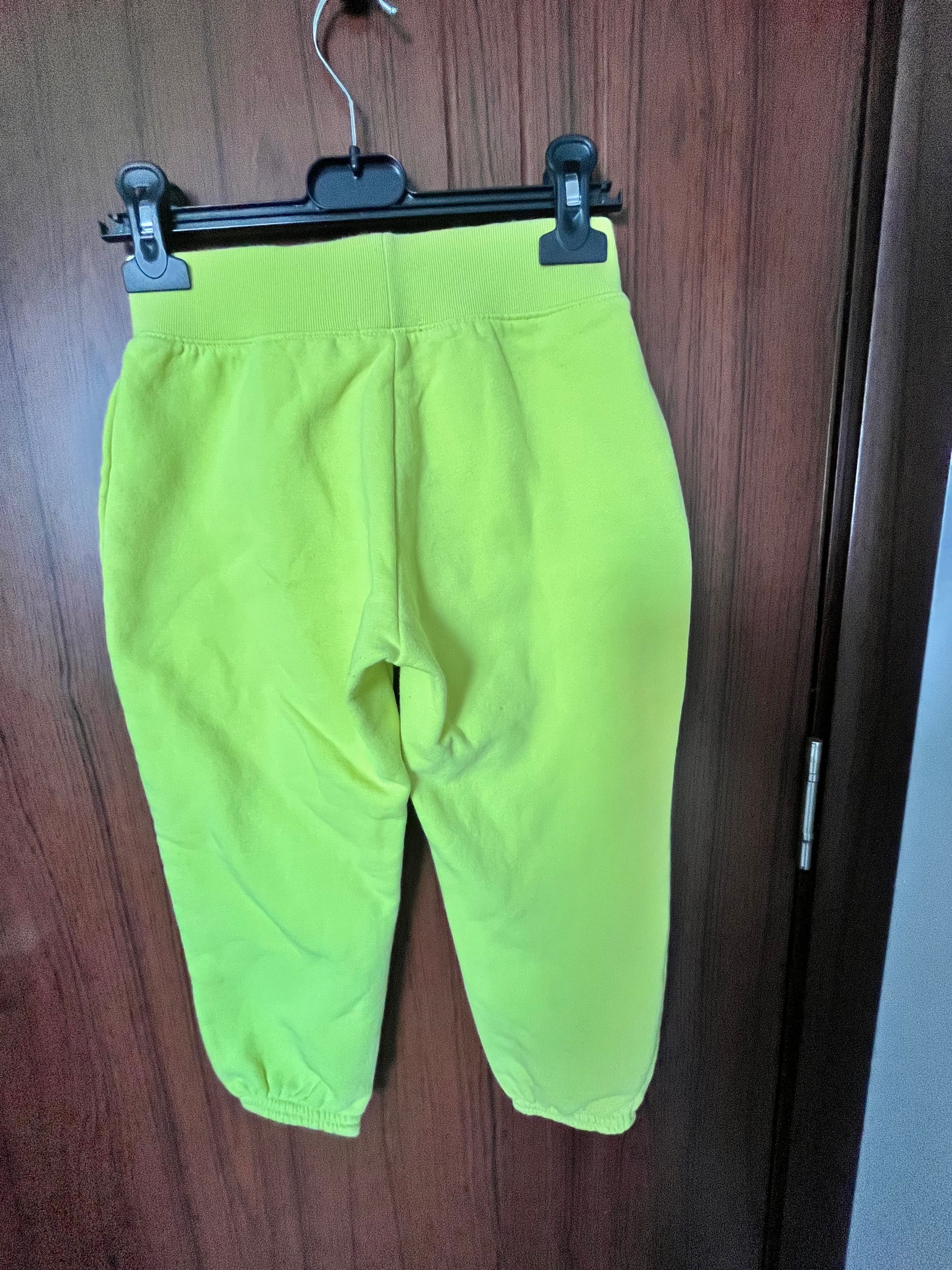 Анцунг на GAP,за момиче
