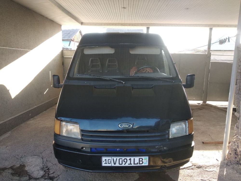 Продаётся Ford Transit 1990 года