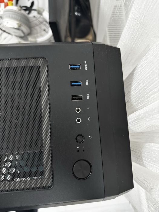 PC Gaming i5-9400F / RX 550 4GB / 8GB RAM / SSD + HDD / Windows 10 Pro