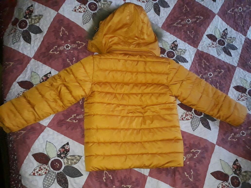 Куртка детская на мальчика 3-4лет