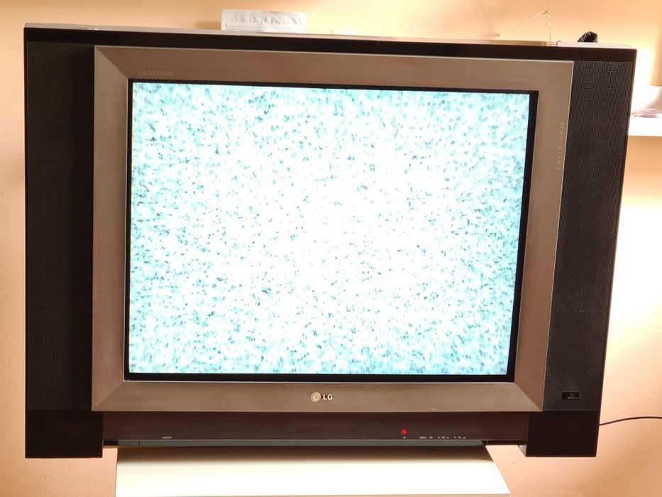 Телевизор LG Lafinion 72