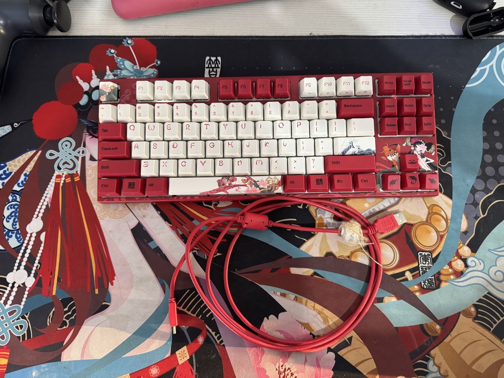 Продам Клавиатура Varmilo Koi VEA87