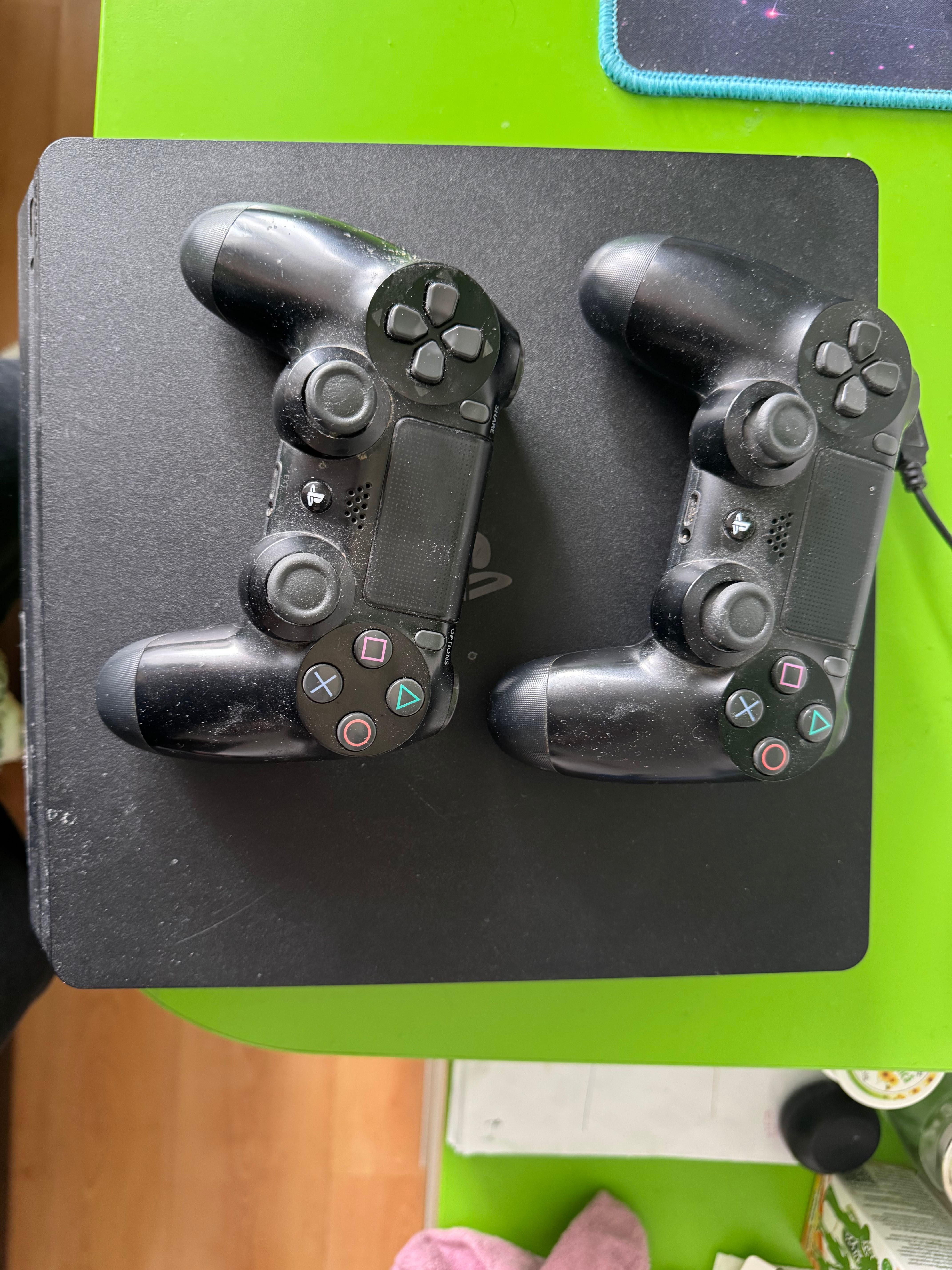 Playstation 4 Slim
