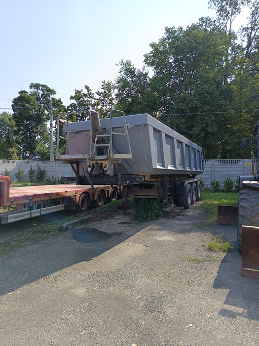 Vând schimb semiremorca basculabila smitz