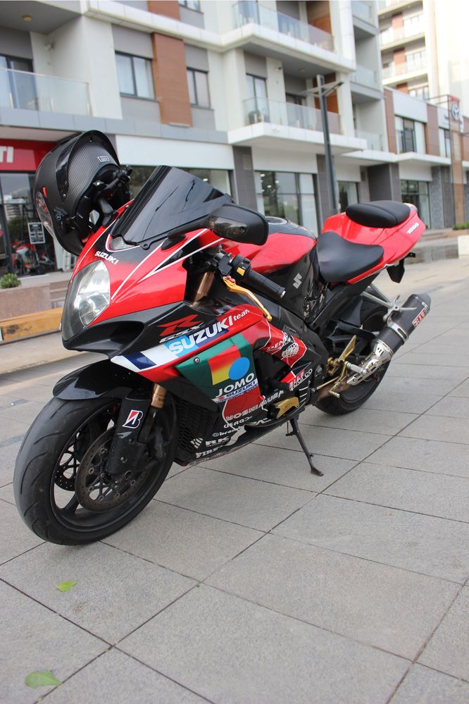 Suzuki GSXR 1000 K7
