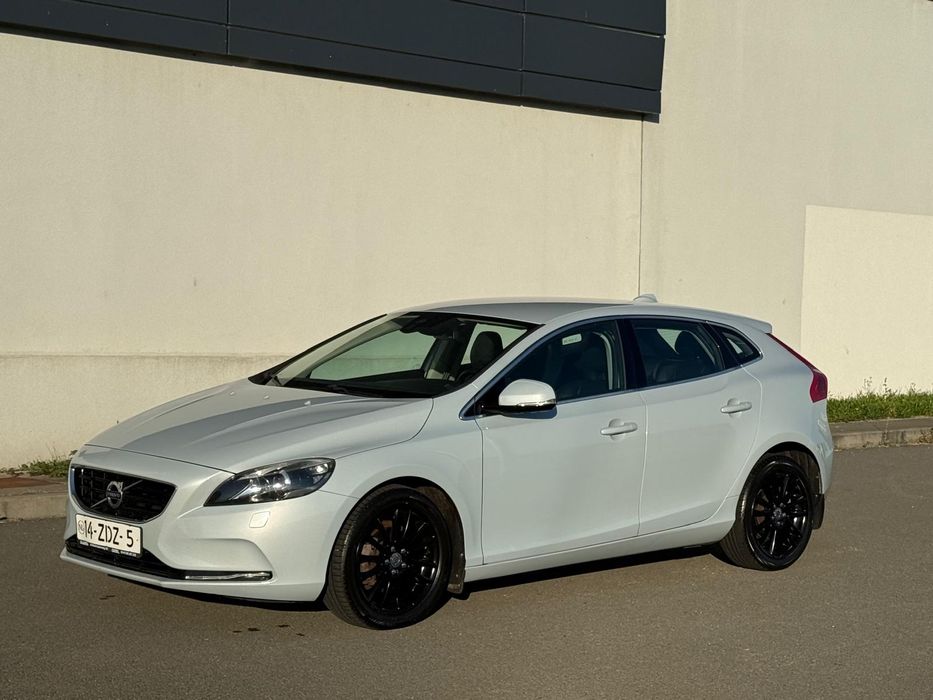 Volvo V 40 Ed Summum1.6 euro5 2013 xenon