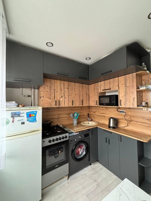 Продам шикарную 3 комнатную квартиру, на Уюте, маг.Северный