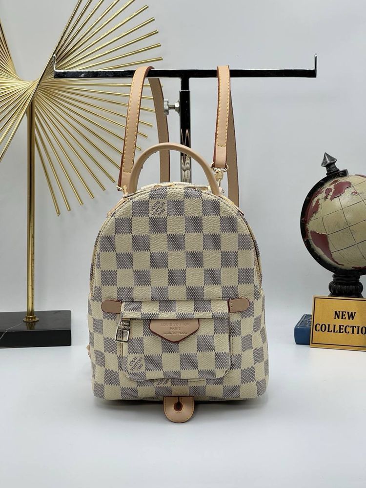 Ghiozdan Louis Vuitton Nou !!! Marimi 21/16 !!!