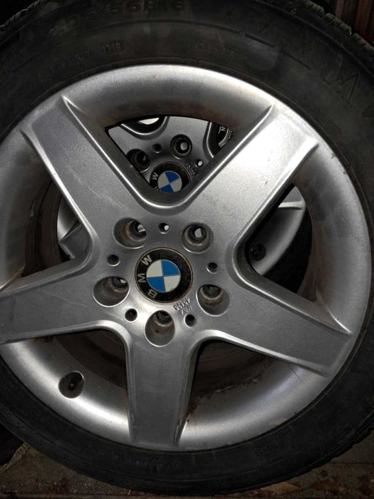 Зимни гуми с джанти за БМВ Е90